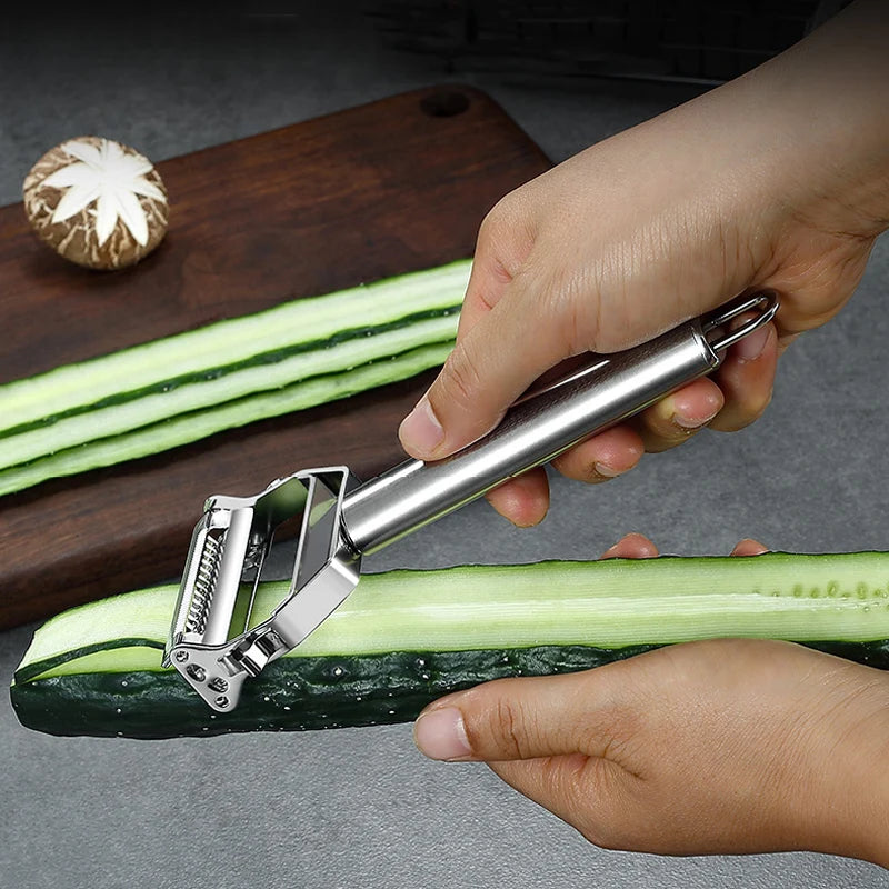 SliceSwift Veggie Peeler – Precision Peeling & Slicing Made Effortless