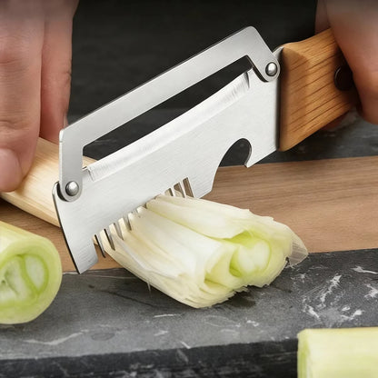 SmoothSlice Wooden Handle Peeler – Effortless Precision for Everyday Kitchen Perfection