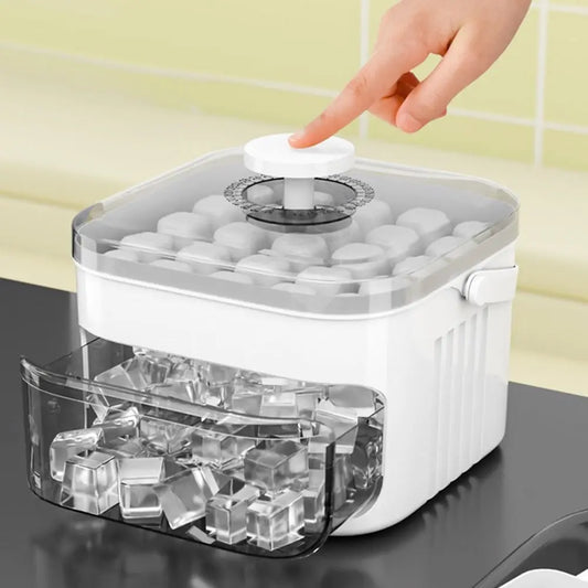 CrystalCube Easy Freeze Tray – Perfect Ice Cubes in Seconds, No Mess, No Effort
