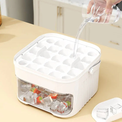 CrystalCube Easy Freeze Tray – Perfect Ice Cubes in Seconds, No Mess, No Effort